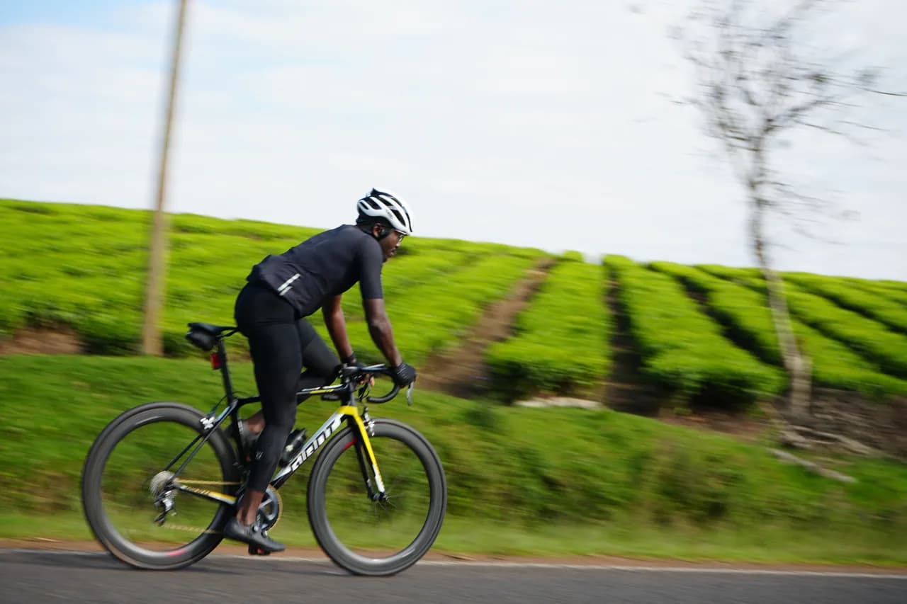 Climbing Past the Plantation on Kirawa Road